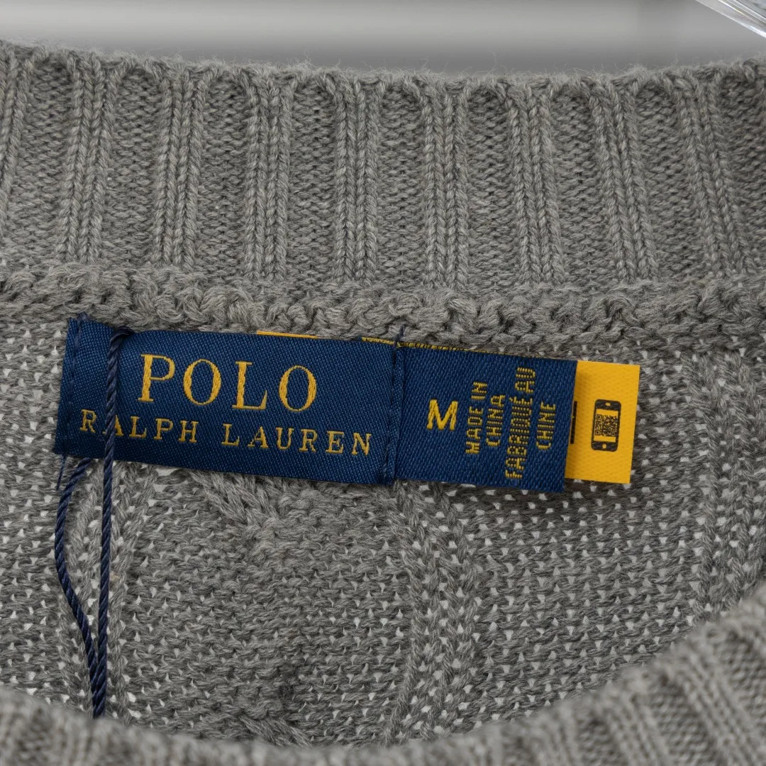 P280 top version (different currencies). You can scan the code to enter the official website. Style: Ralph Lauren POLO Ralph Lauren small label embroidered knitted old money style long-sleeved sweater. Color: Picture color. Size: S-XL. Fabric: pure cotton. Accessories: full set of customized accessories. No gender distinction. Same style for men and women.